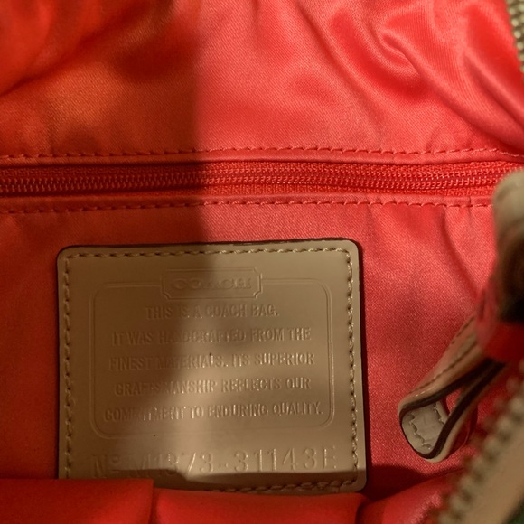 💖 Authentic PreOwned Coach Crossbody Multi Purse💖 - Picture 9 of 14